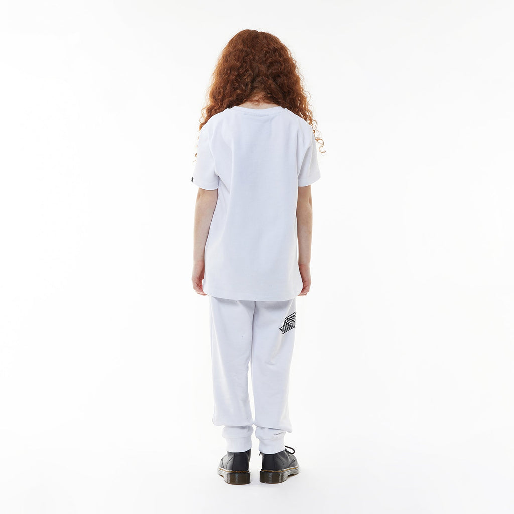 Model wearing White sweatpants with a logo on a white background