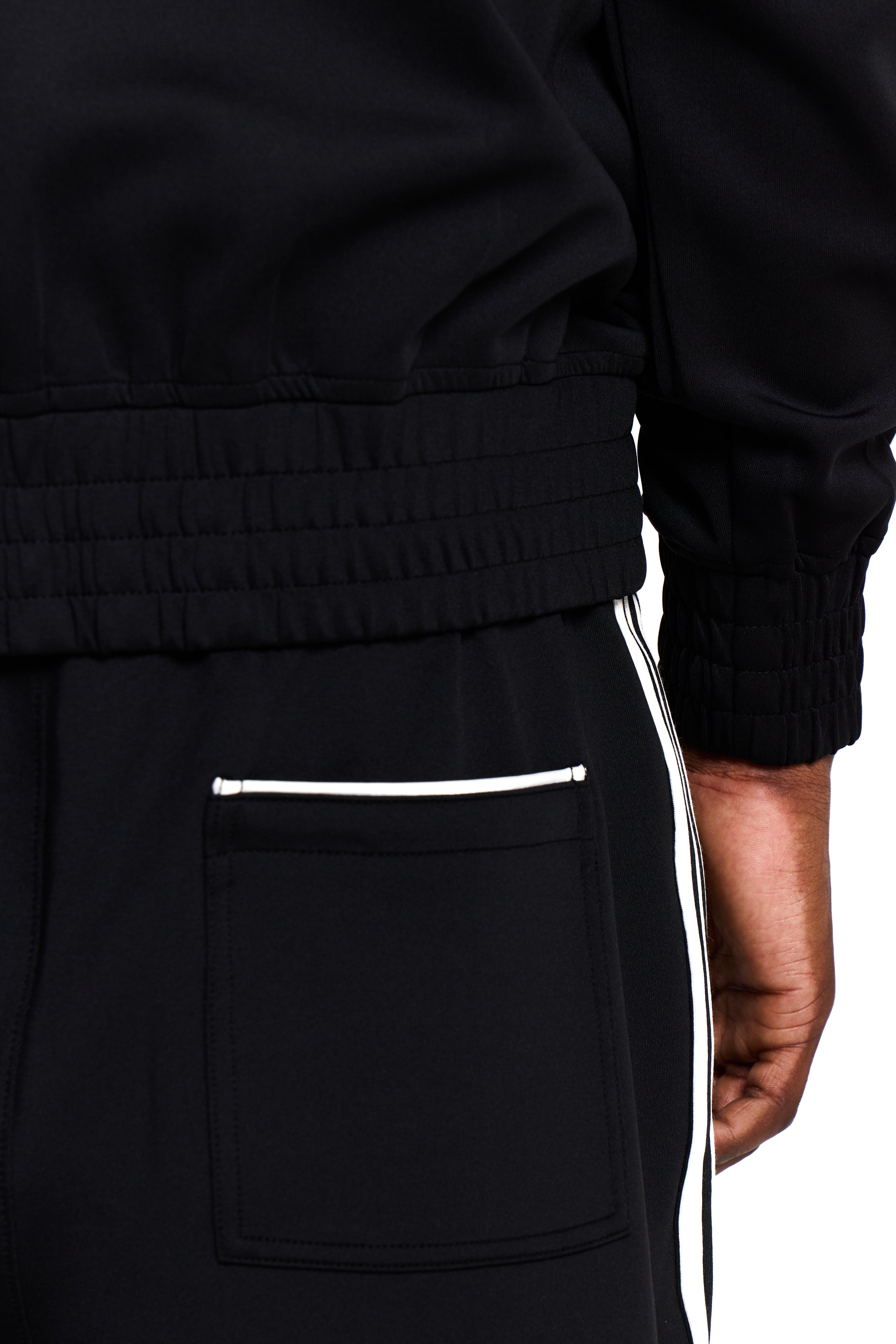 EAGLE TRACK TOP